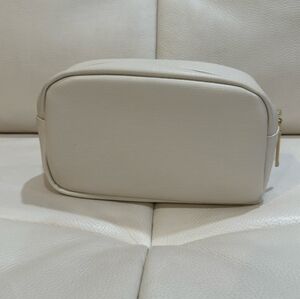 LANCÔME Faux Leather Ivory White Cosmetic Bag Gold  Zipper 8x5” NEW in p…